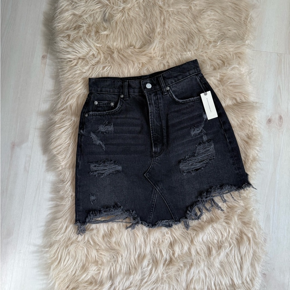 NWT Anthropologie Pilcro Destroyed Denim Mini Skirt - Picture 4 of 14
